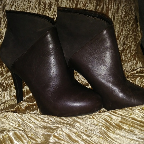 Me Too Booties - Picture 4 of 4